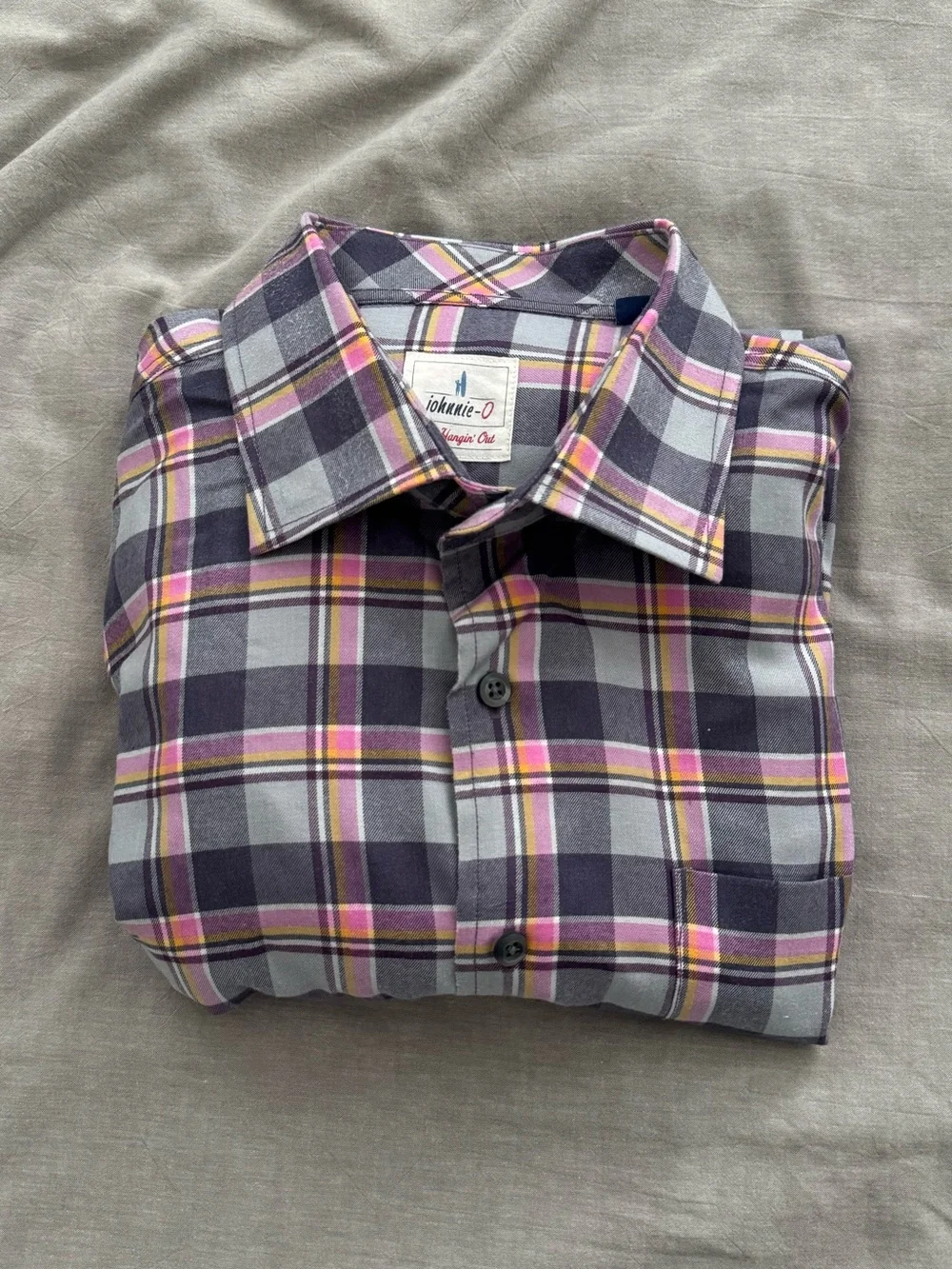 johnnie-O Hangin’ Out Untucked Hansel Button Down L/S Sport Shirt in Navy